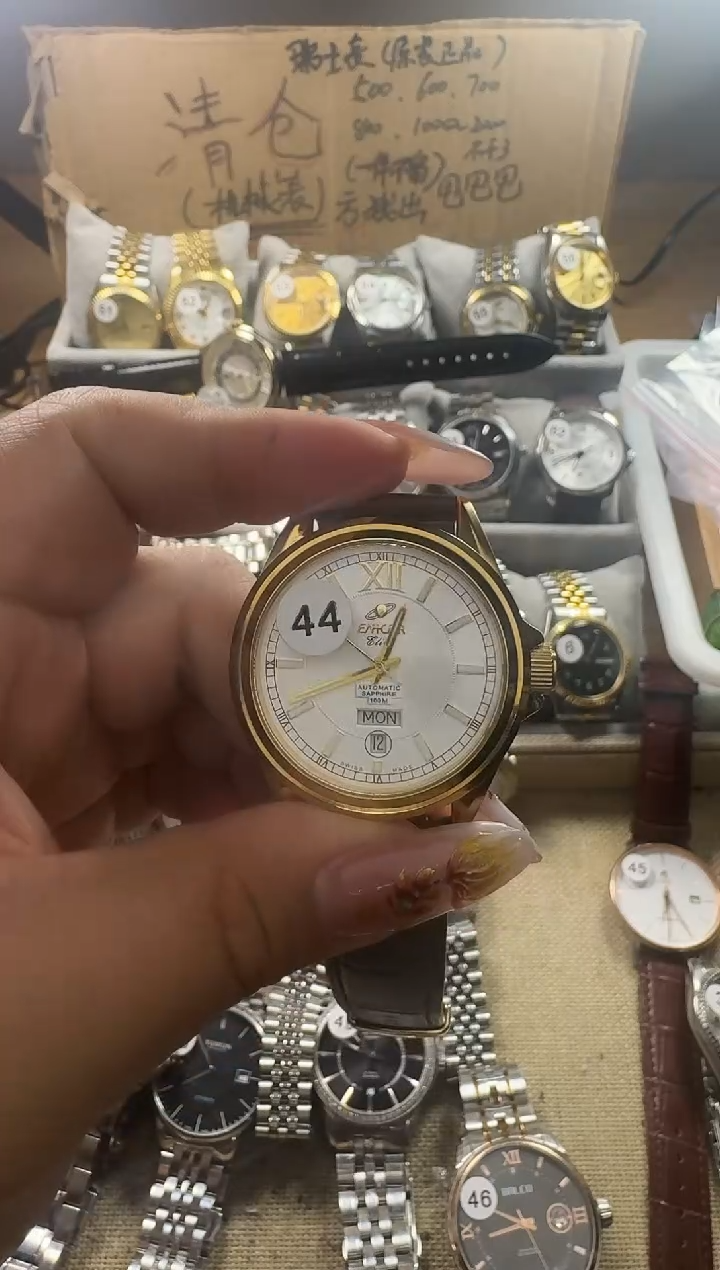 机械机芯金属钢手表配件，拆件用的，需要洗油保养