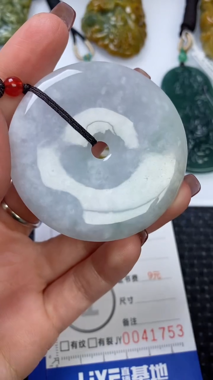 【闪购商品】翡翠颈饰未镶嵌1111111111111111