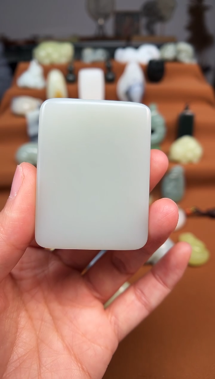 颈饰未镶嵌和田玉许*平安牌