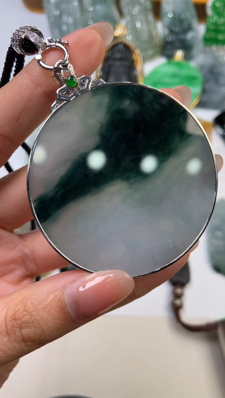 【闪购商品】翡翠挂件18K金镶嵌1