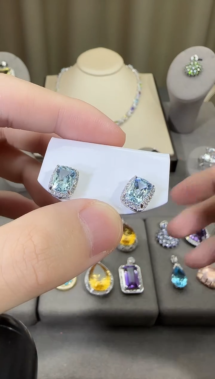 银S925镶嵌托帕石耳饰10*8mm耳钉简约款