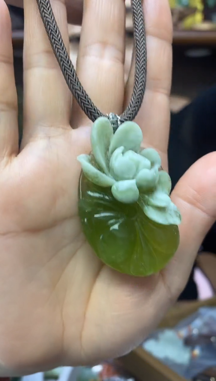 【闪购商品】岫玉吊坠未镶嵌·