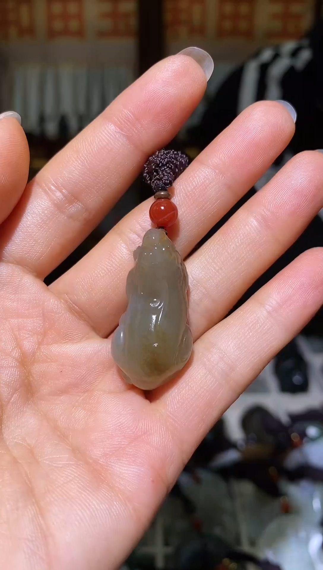 颈饰未镶嵌和田玉1