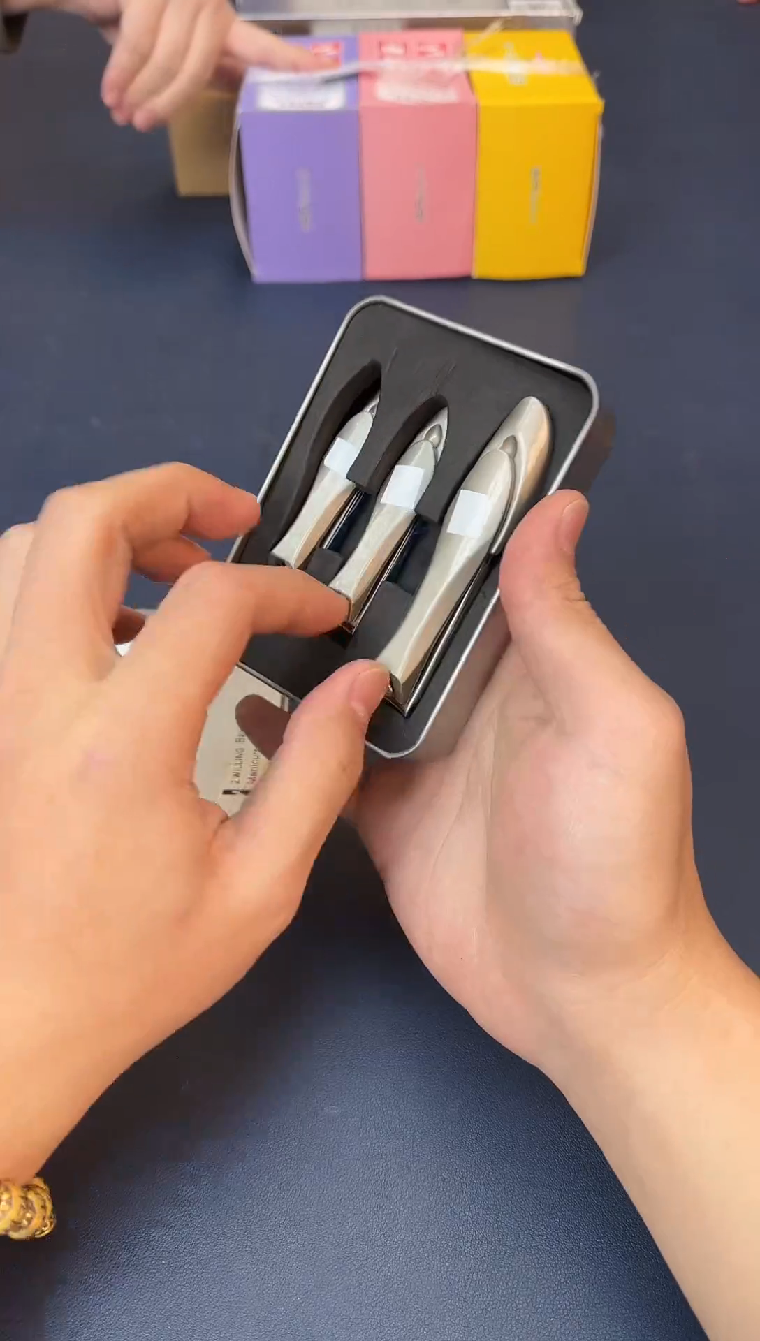 瓷片老号重启，一漏到低@@YP358