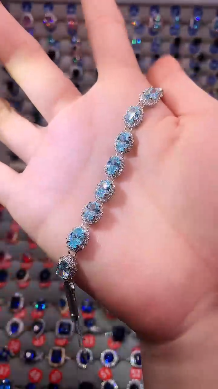 【闪购商品】海蓝宝石手链银S925镶嵌11111