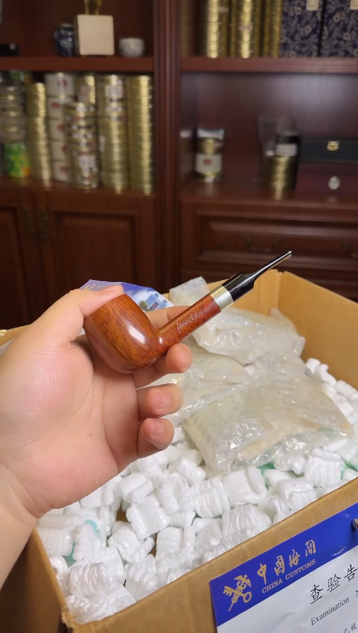 子龙烟斗馆 意大利火焰王