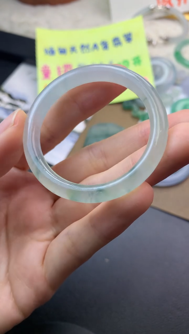 未镶嵌定制翡翠毛货