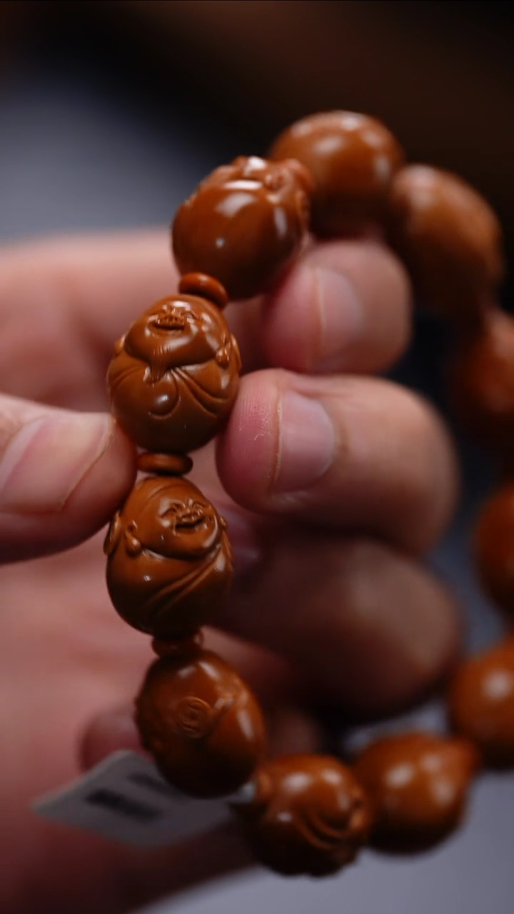 【闪购商品】橄榄核吊坠更厉害