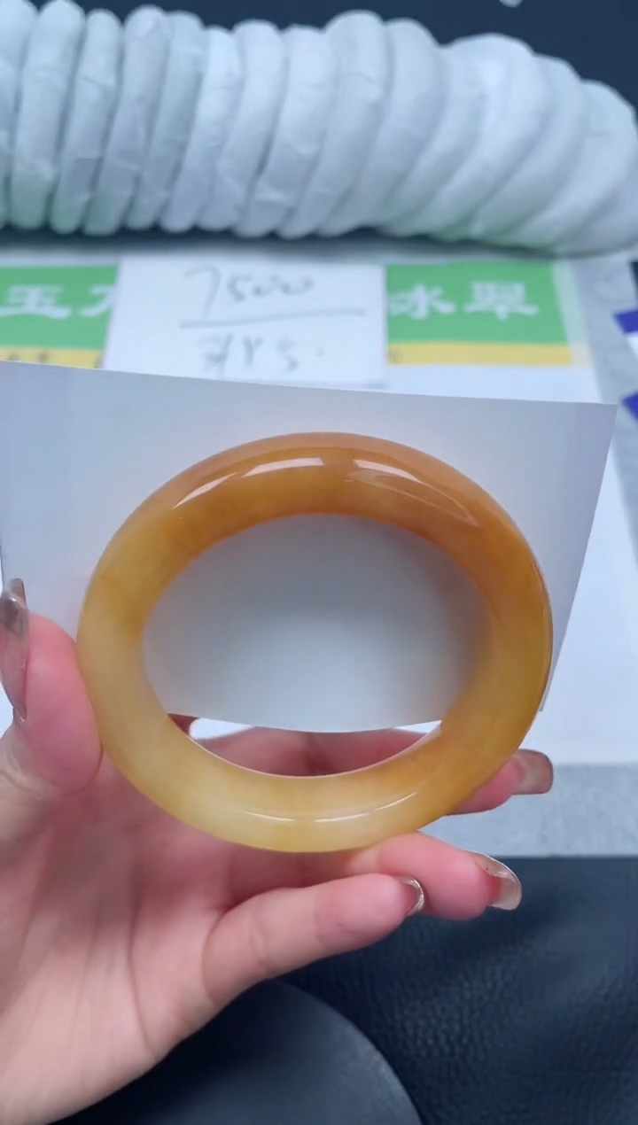 【闪购商品】石英质玉手镯未镶嵌A158-57+