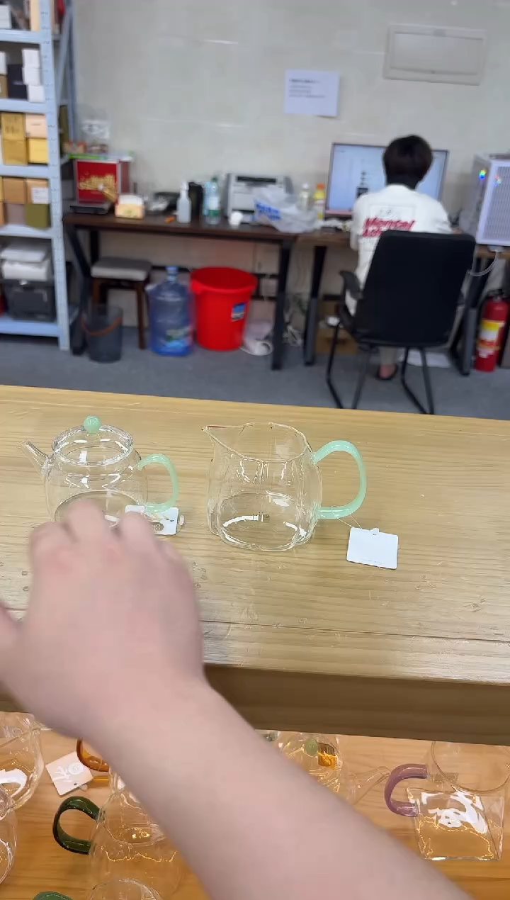 禾器言卿壶浅玉色+禾器倾妍茶海浅玉色