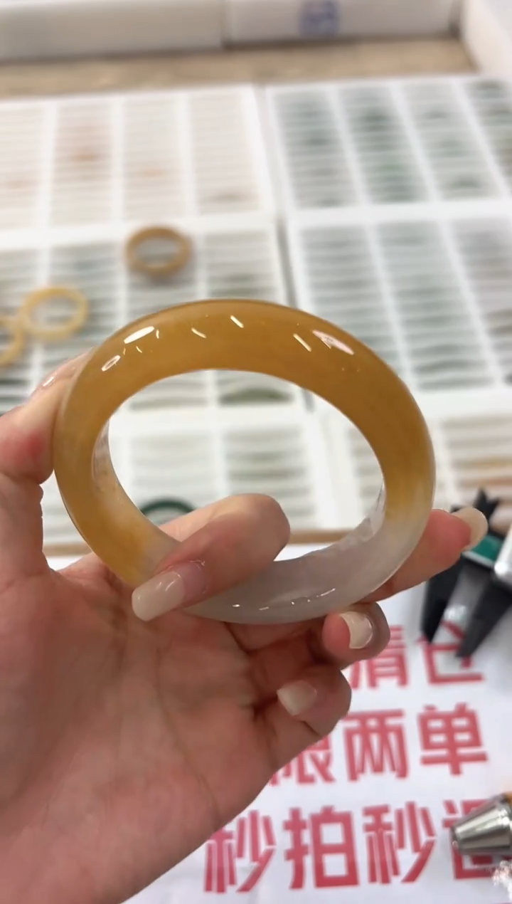 未镶嵌手镯石英质玉24-58HU