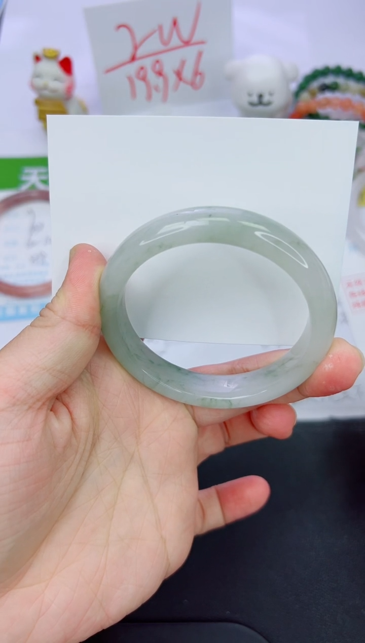 【闪购商品】石英质玉手镯未镶嵌20-56.0