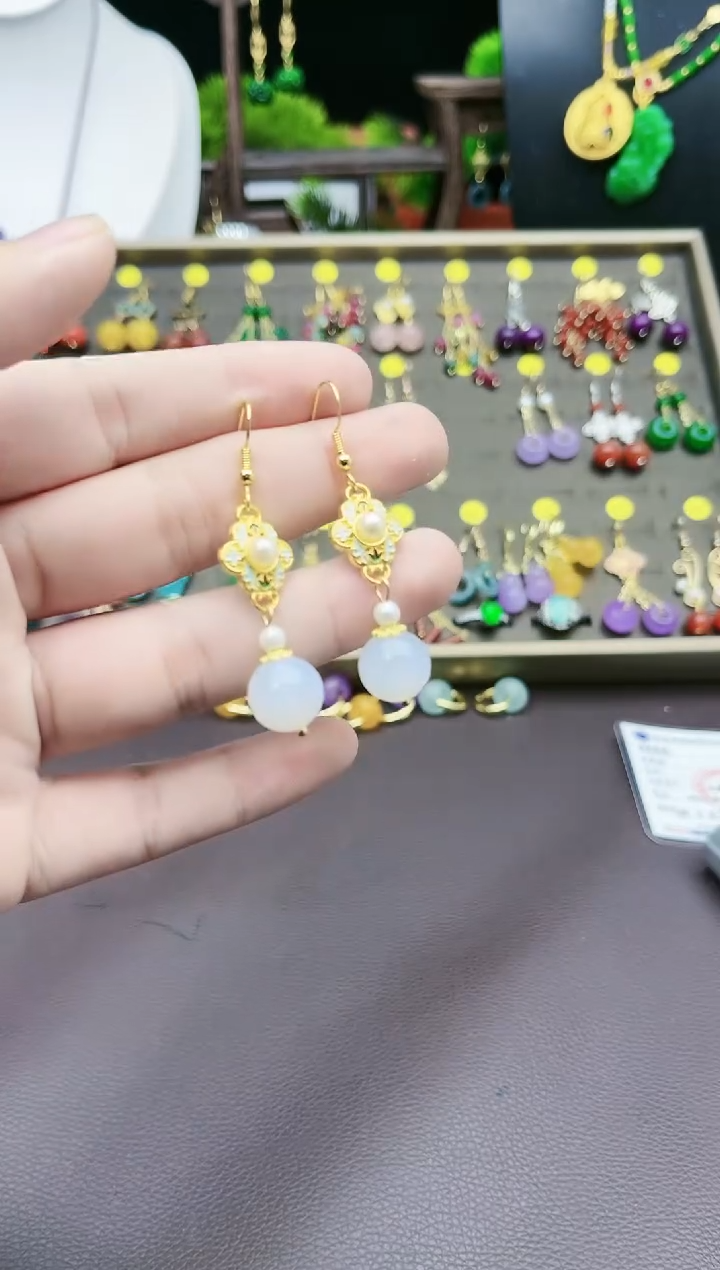 【闪购商品】玛瑙/玉髓耳钉银S925镶嵌325000