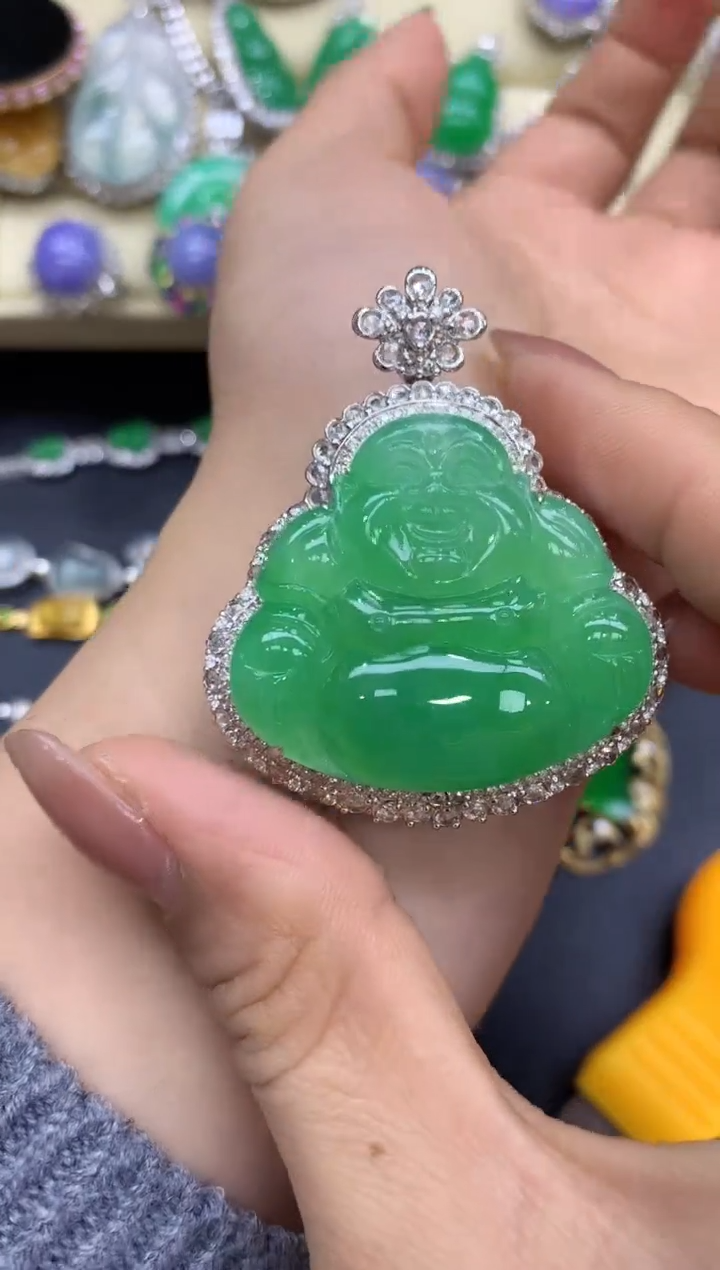 颈饰18K金镶嵌翡翠492-中国好珍宝