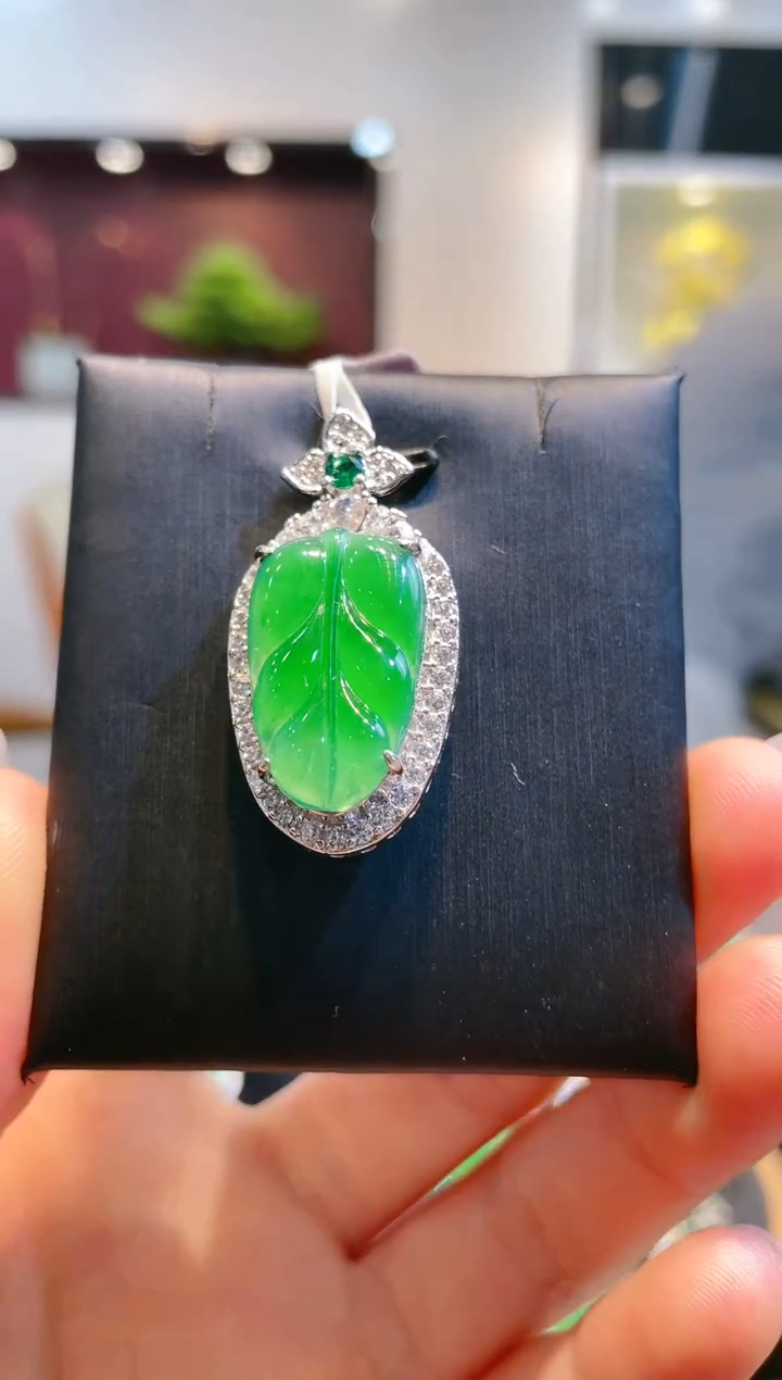 【闪购商品】翡翠颈饰未镶嵌A115天然A货翡翠吊坠（不含链）