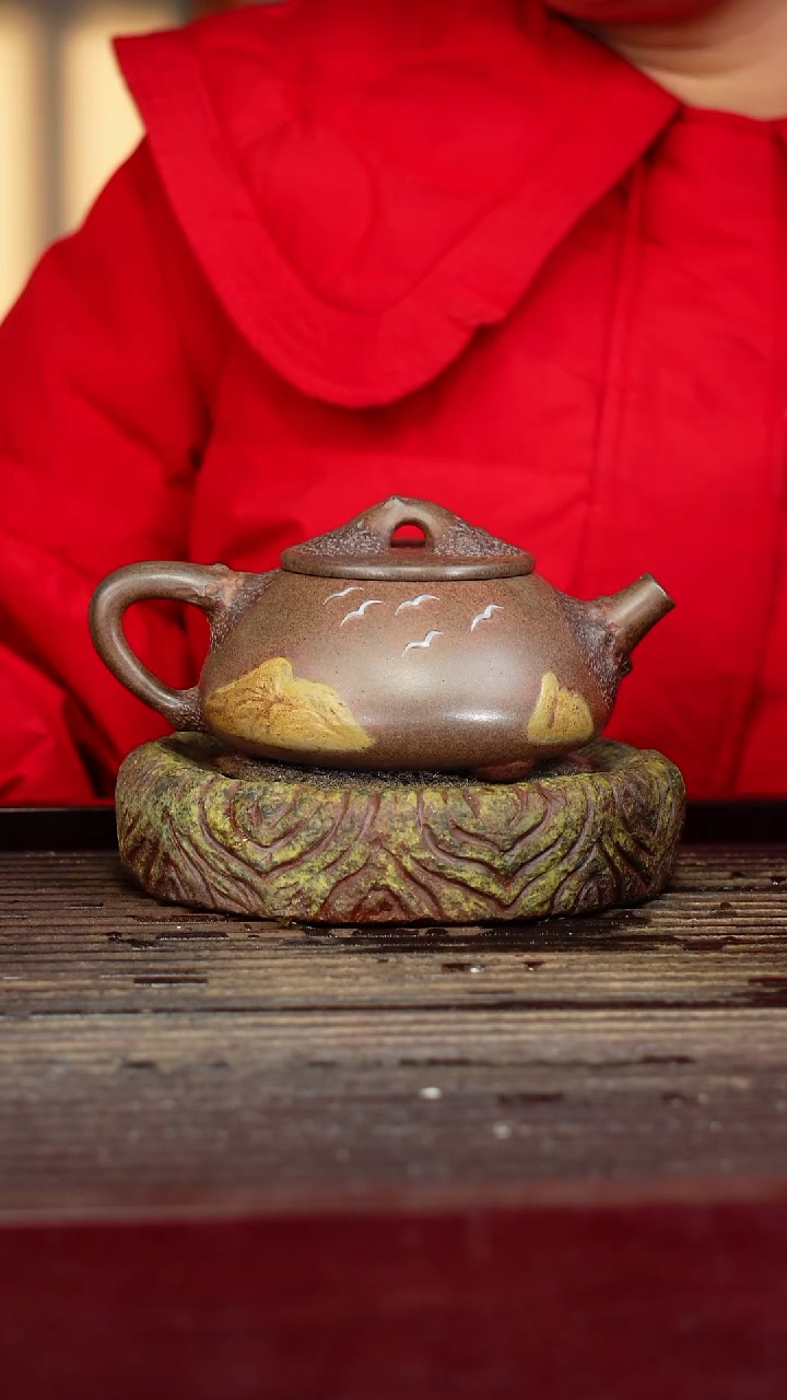 宜兴原矿紫砂壶茶壶宜兴原矿紫砂壶茶壶260C