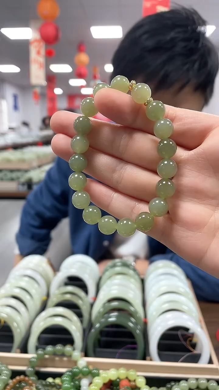 【闪购商品】和田玉手链未镶嵌湖水冻葡萄肉卡10手串一条