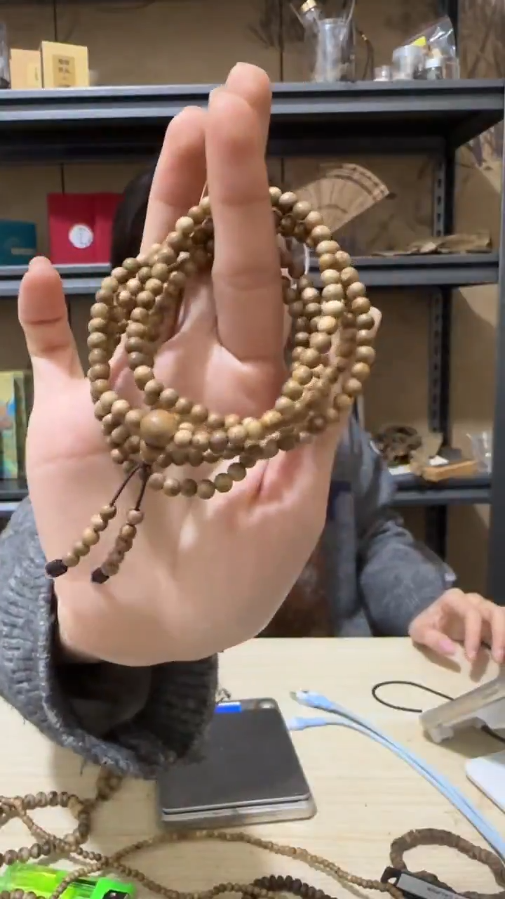 【闪购商品】沉香手串36号香港圆珠多圈多样性一条卡4