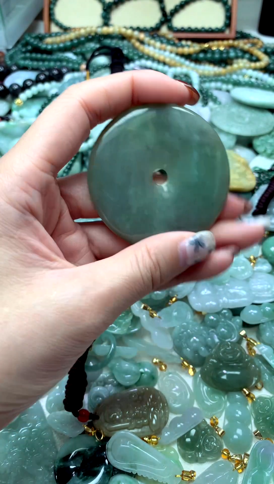 颈饰未镶嵌翡翠1