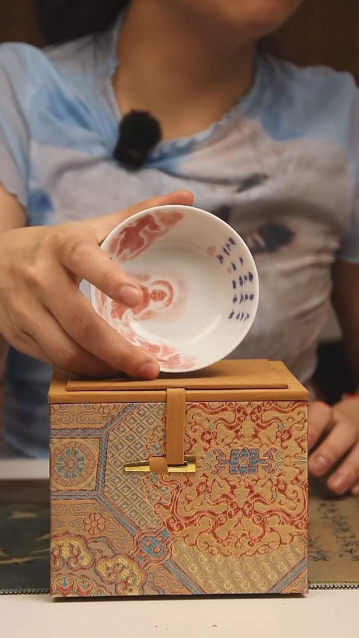 景德镇高温瓷普洱佛