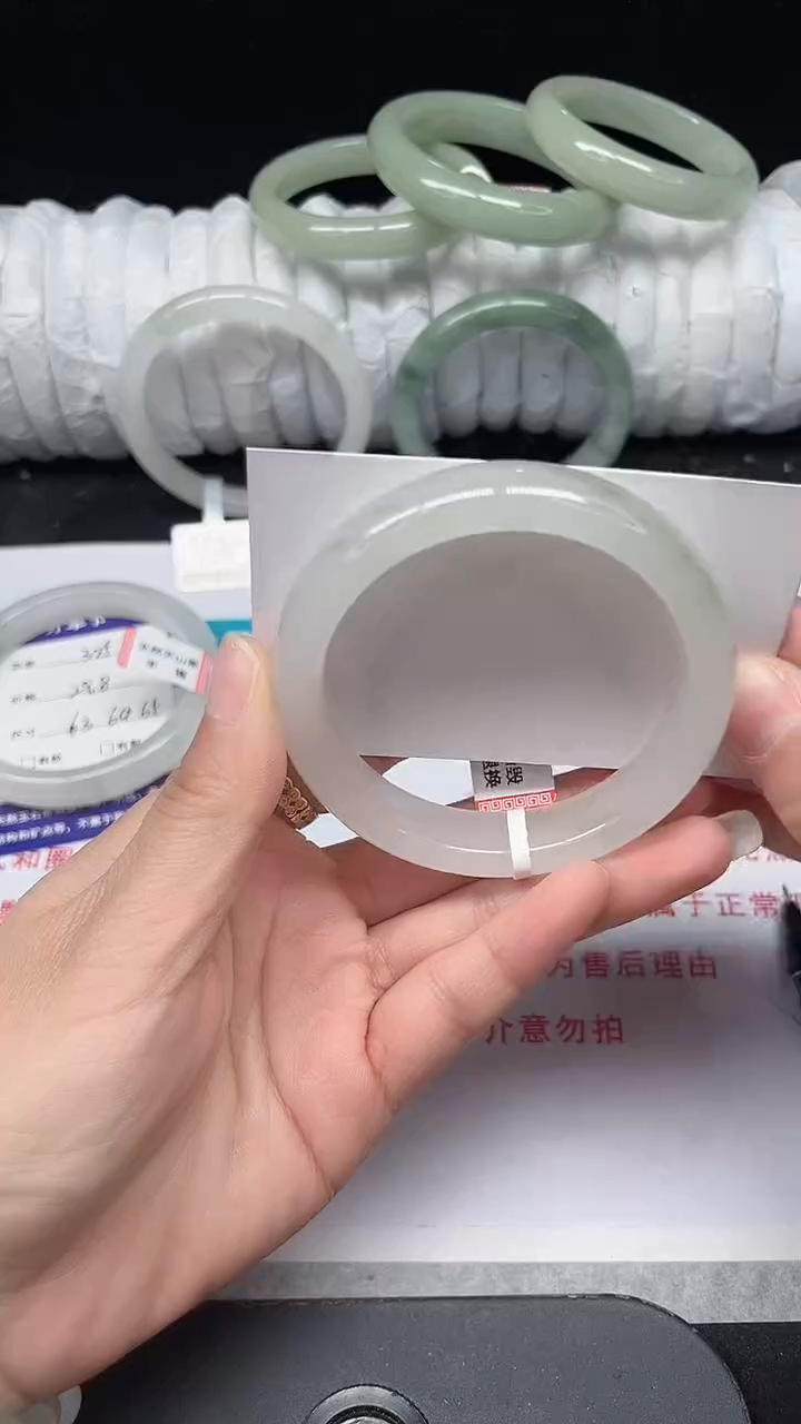 未镶嵌手镯石英质玉326-58/59