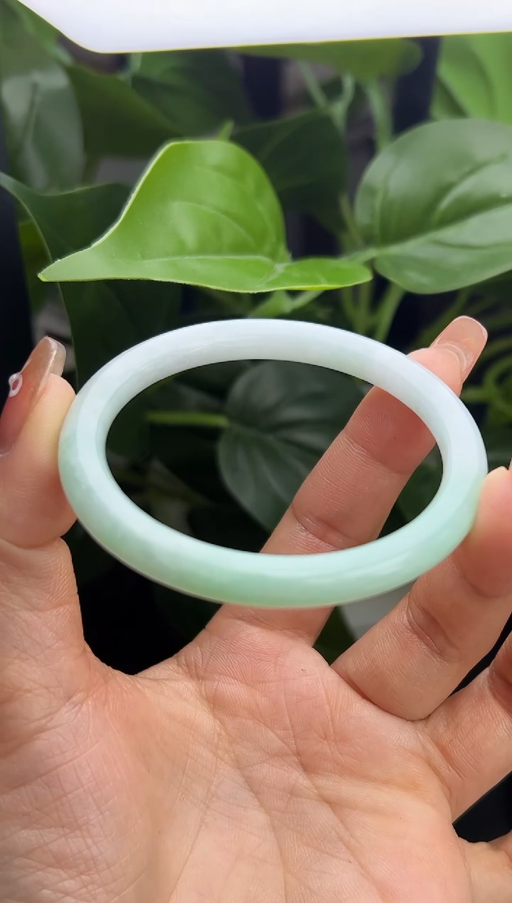 【闪购商品】翡翠手镯未镶嵌K683-9 手镯 50-52圈