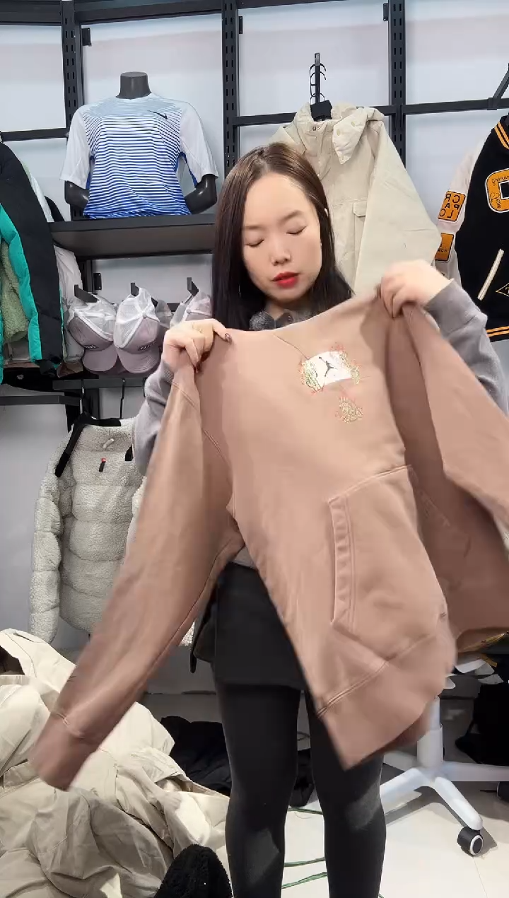 2489闪购编码 Nike/Jordan运动卫衣裤以直播间过款为准 尺码·XL