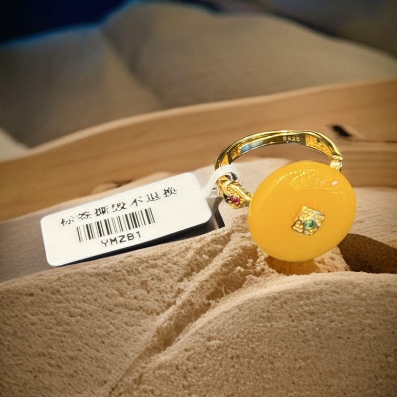 【怡铭】怡铭蜜蜡平安扣戒指s925银镀金镶嵌