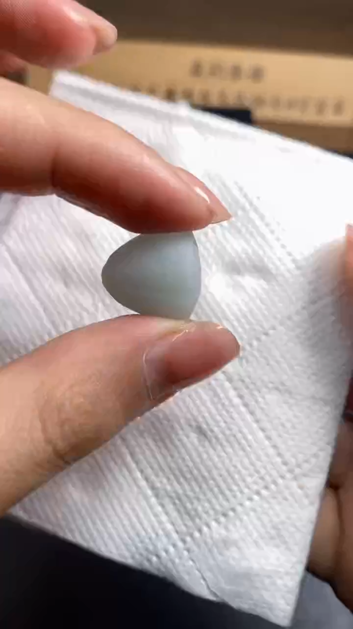 【闪购商品】定制翡翠未镶嵌翡翠