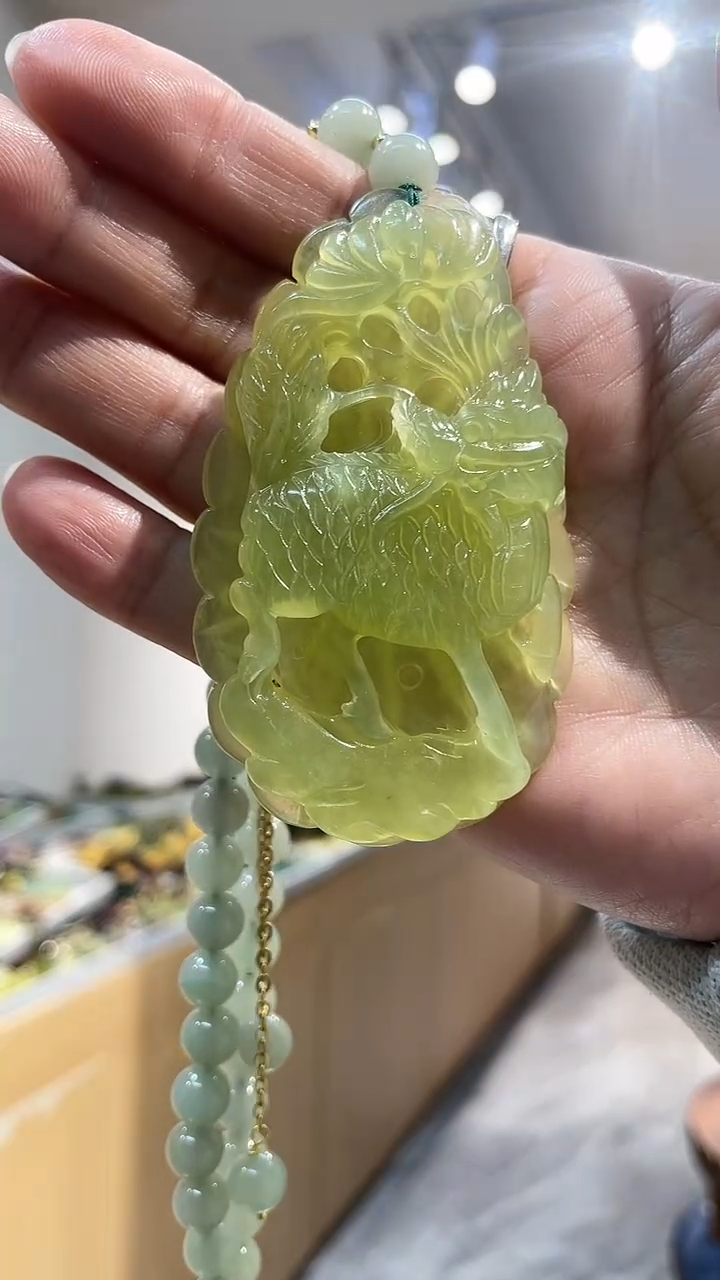 【闪购商品】岫玉颈饰未镶嵌吊坠