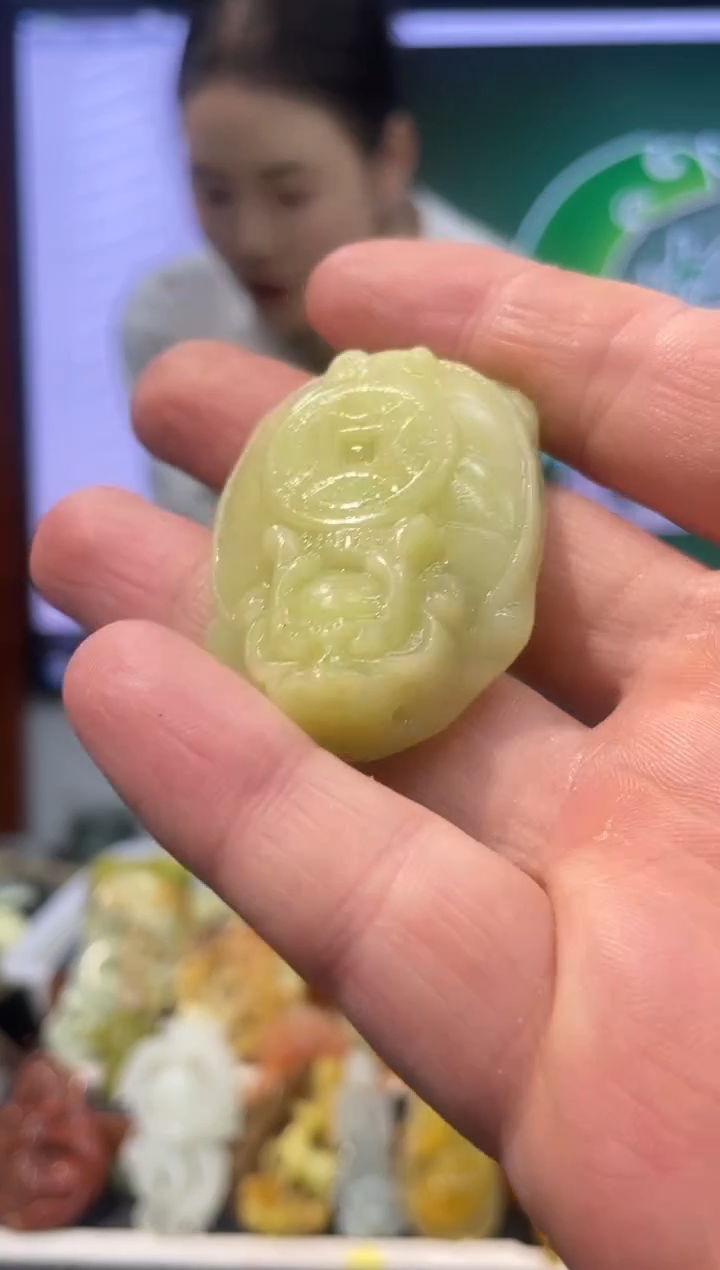 【闪购商品】岫玉吊坠未镶嵌·