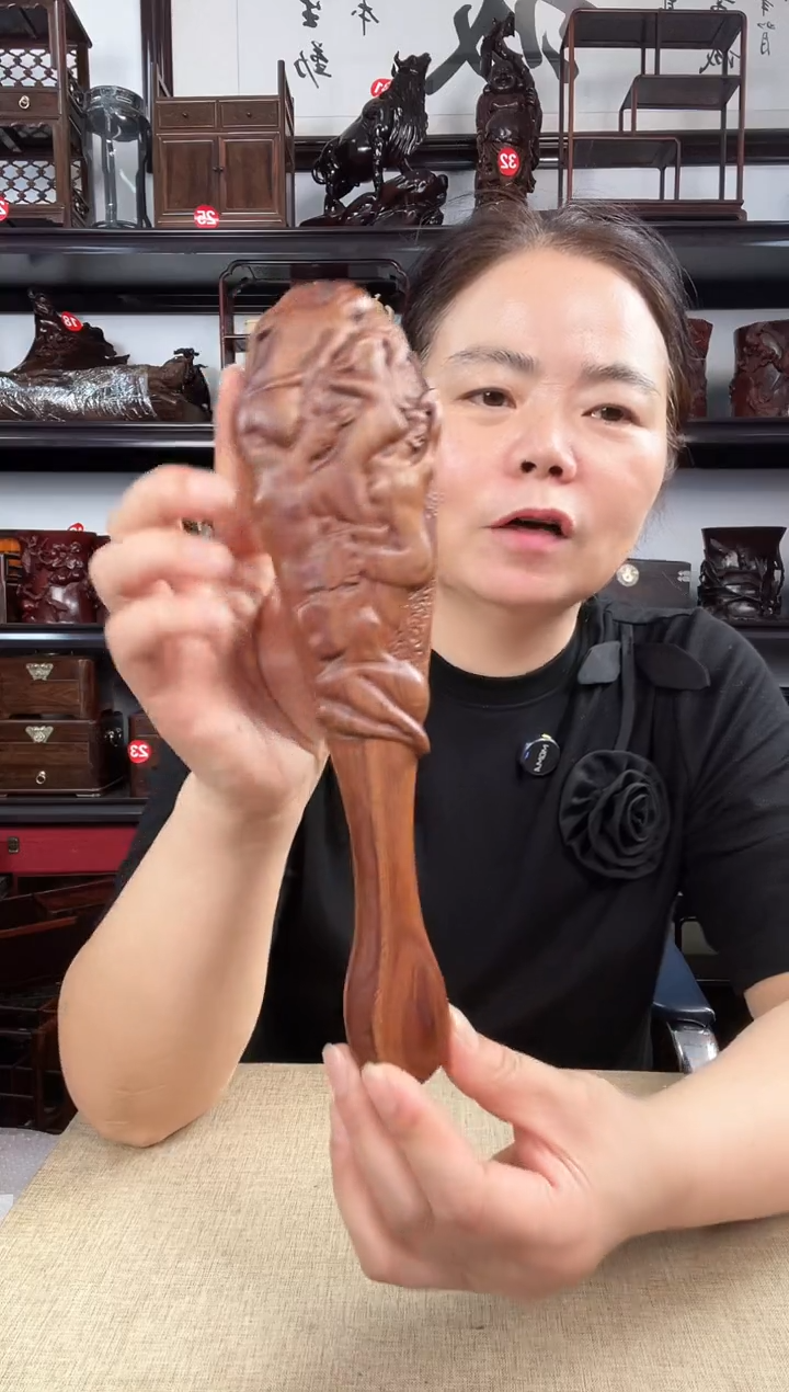 木捶背老李红木工艺品