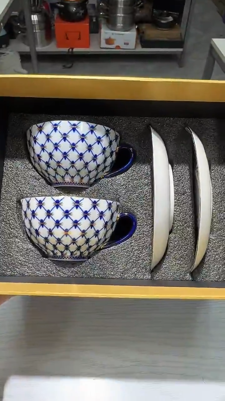 瓷片生活的本意就是开心@@1