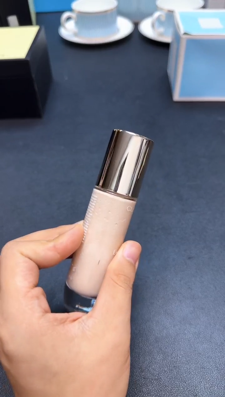 瓷片全新正品一件不留@@WE683