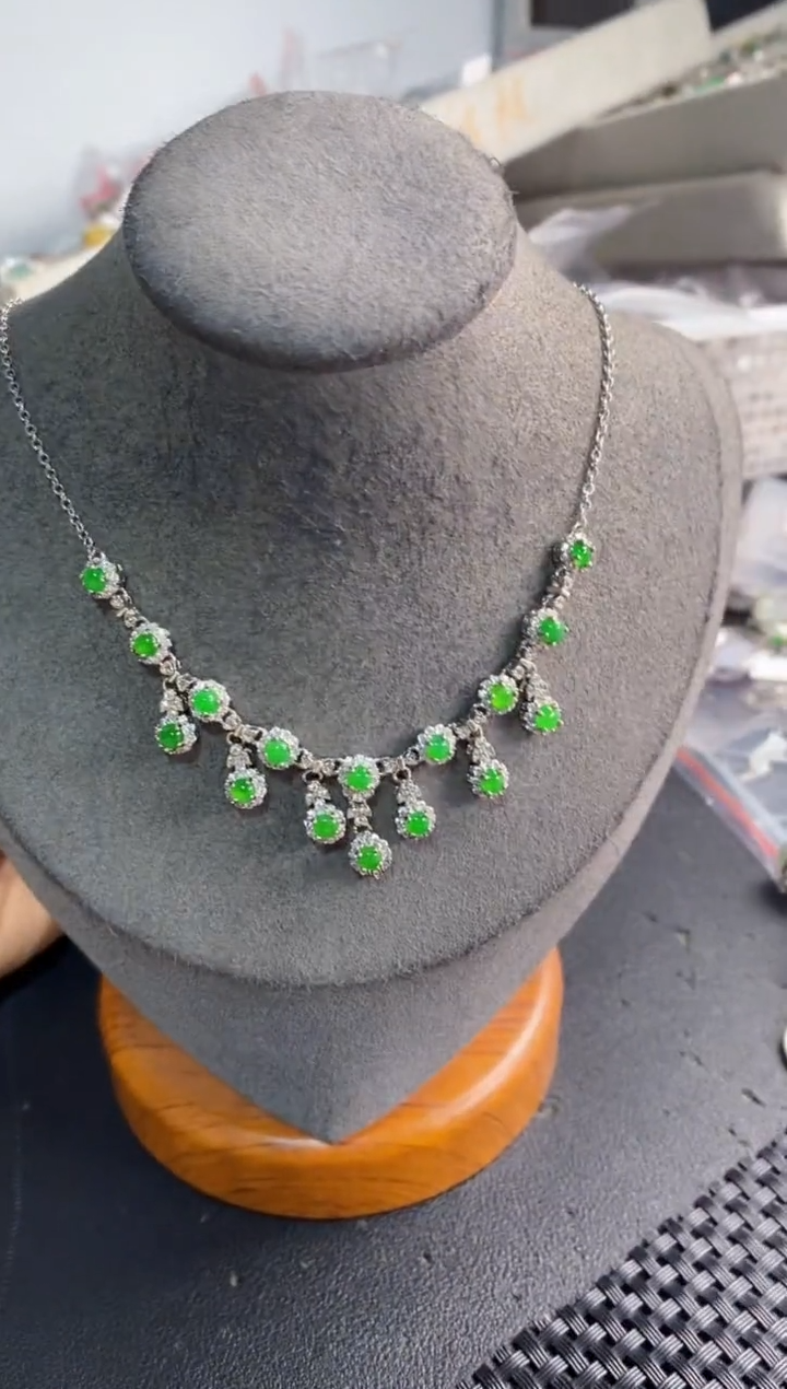 银S925镶嵌戒指翡翠12             10+