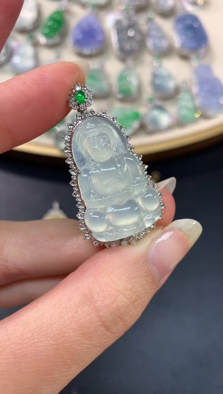 【闪购商品】翡翠吊坠(不含链)18K金镶嵌A76|13800