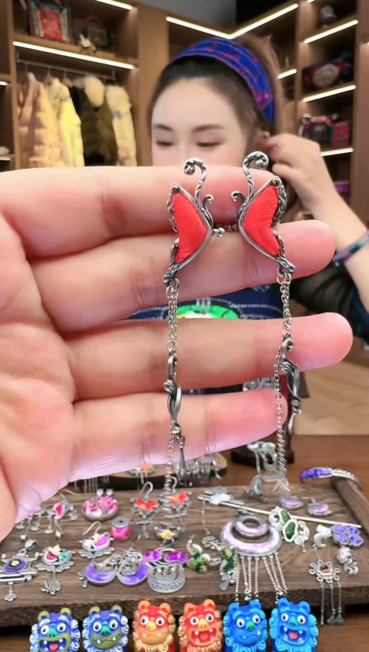 【闪购商品】织绣39黔东南苗族刺绣