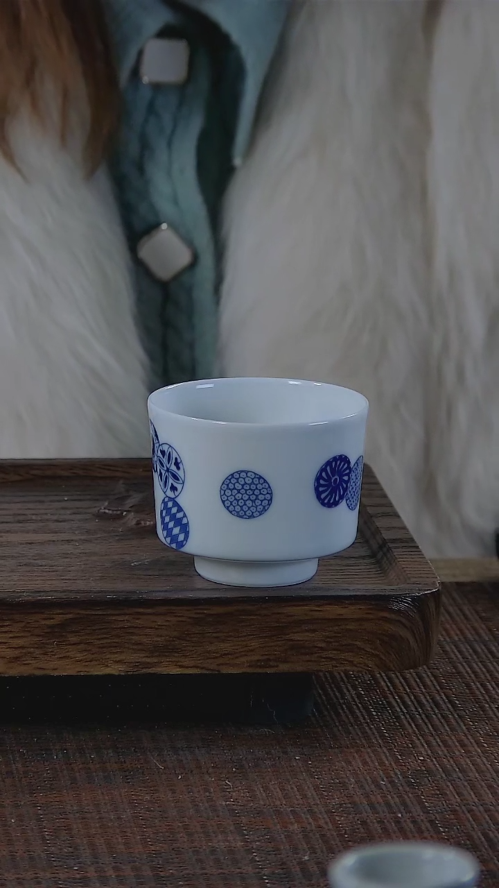 【闪购商品】折葵非器手工手绘皮球花直口杯