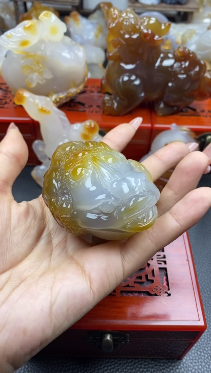 【闪购商品】玛瑙/玉髓手把未镶嵌00