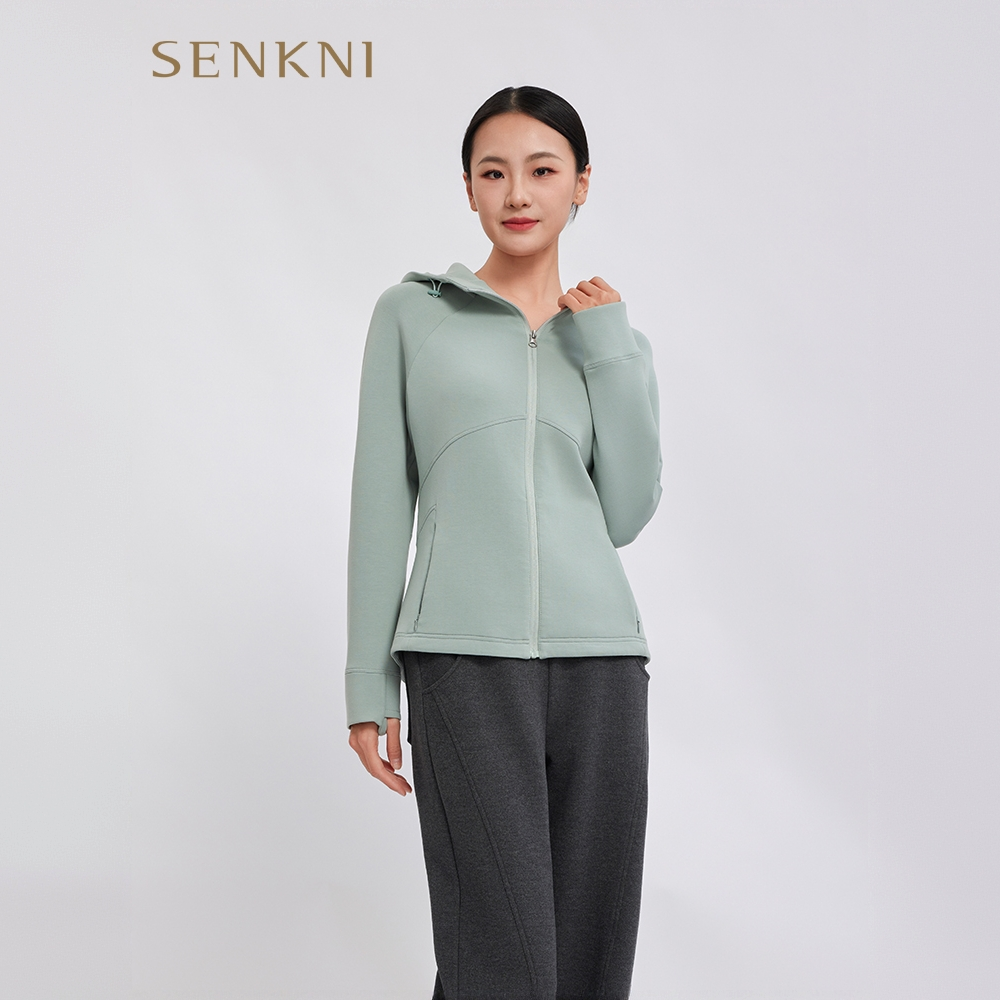 圣可尼冬季新品运动休闲科技感收腰连帽外套S102304NG