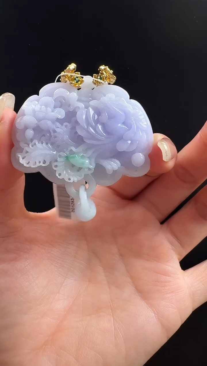 颈饰未镶嵌翡翠凤牌