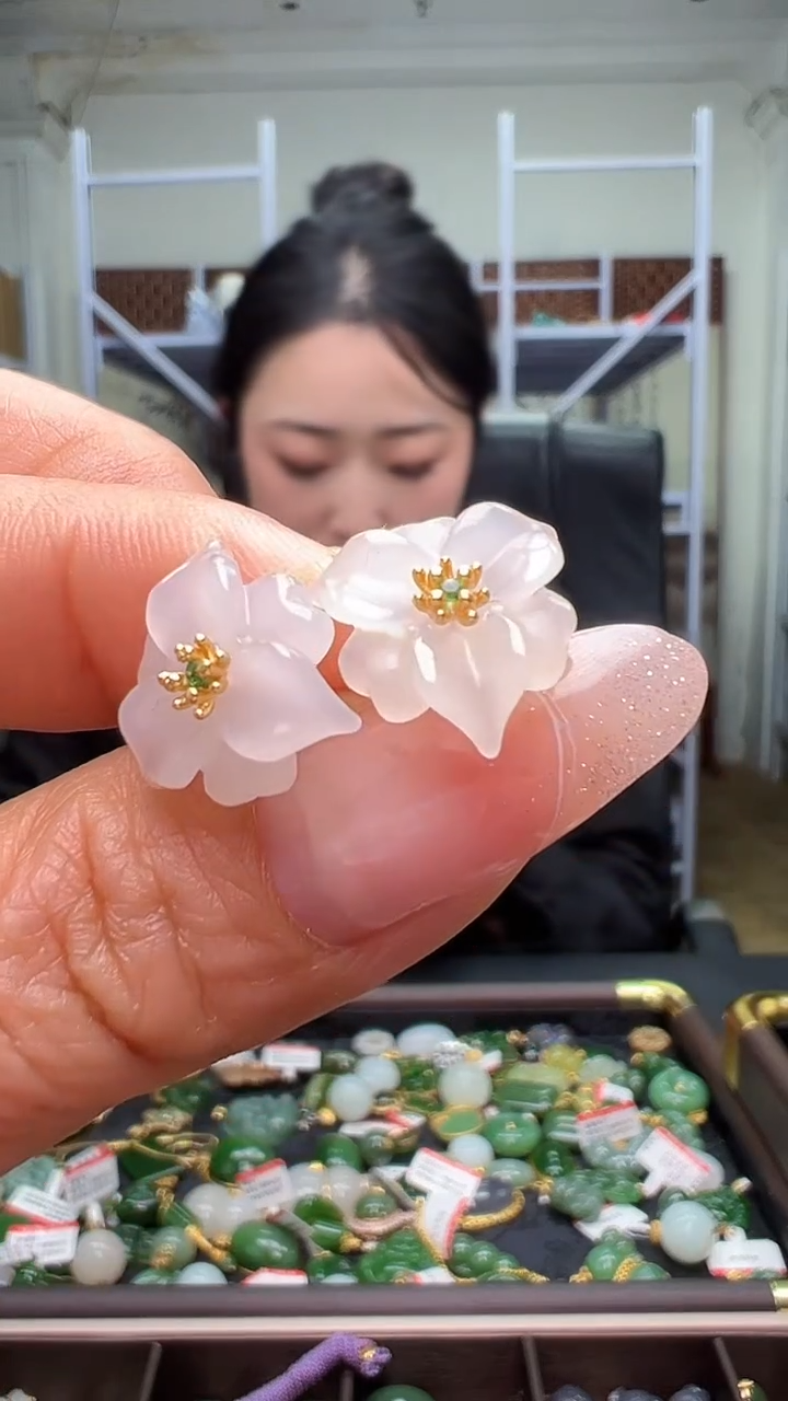 颈饰银S925镶嵌和田玉（多样性发货.发其一)12.23.104