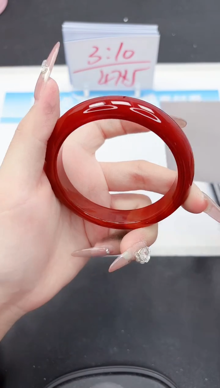 【闪购商品】石英质玉手镯未镶嵌412-58.3