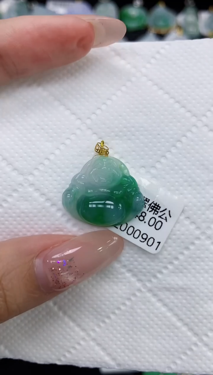 颈饰18K金镶嵌翡翠1111111111