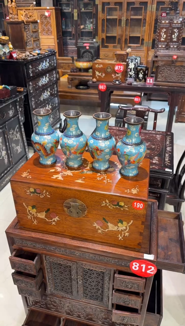 木夏**夏景泰蓝 龙凤瓶 一对 蓝880