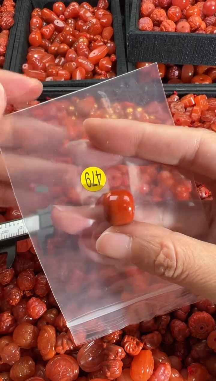 【闪购商品】南红玛瑙颈饰未镶嵌1