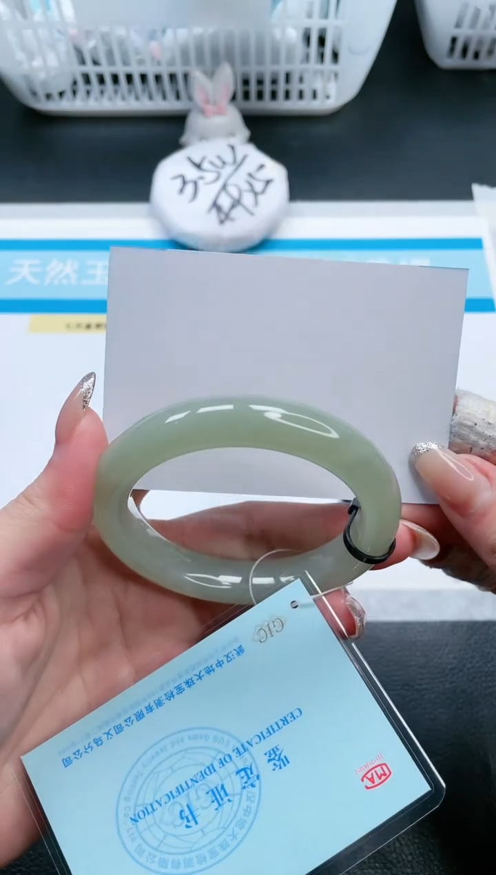 【闪购商品】和田玉手镯未镶嵌14V439-55