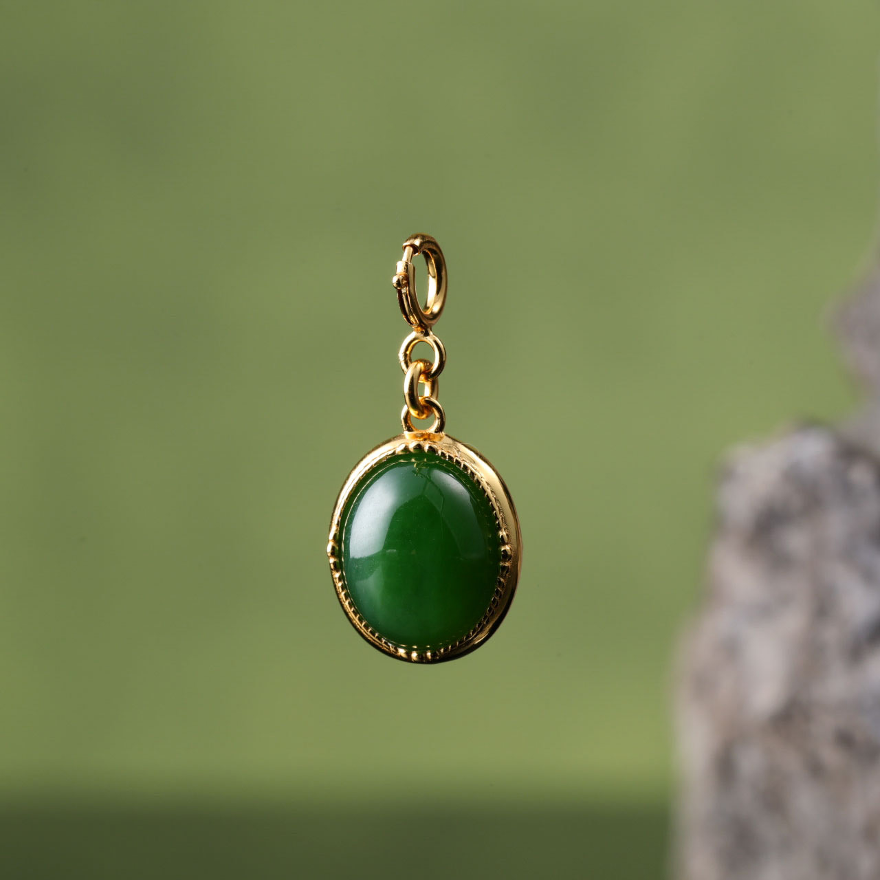 【意婵】《庭屿》万能扣精品天然老俄料和田碧玉蛋面吊坠-913559