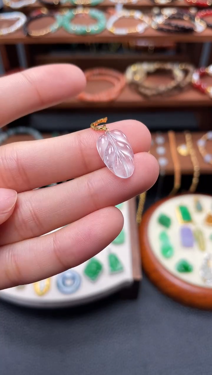 【闪购商品】翡翠吊坠(不含链)18K金镶嵌 一个  JK723