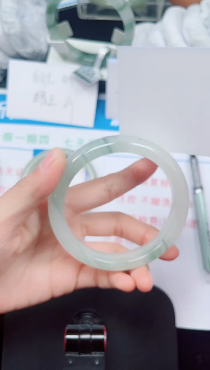 未镶嵌手镯石英质玉123-61/62